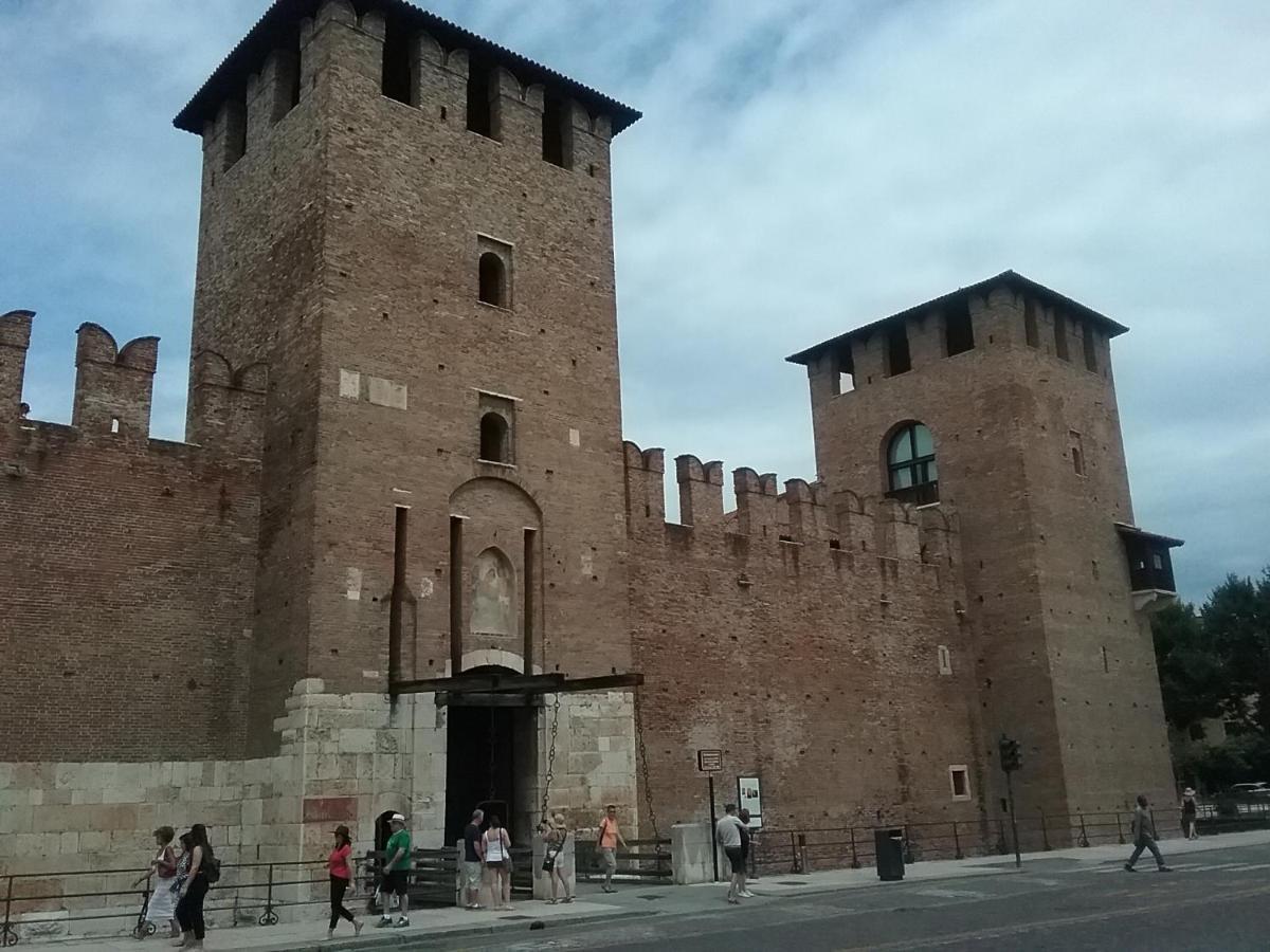 Appartamento Filippo Castelnuovo del Garda Exterior foto