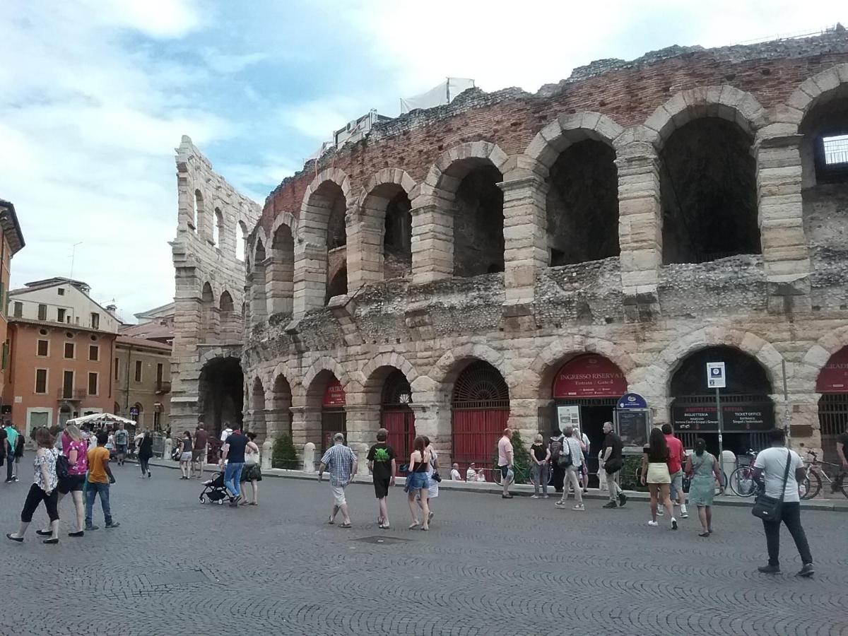 Appartamento Filippo Castelnuovo del Garda Exterior foto